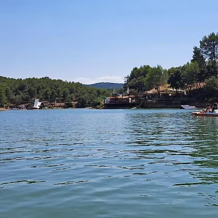 Les Deux Oliviers Holiday home *