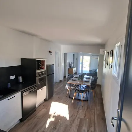 Holiday home Les Deux Oliviers *